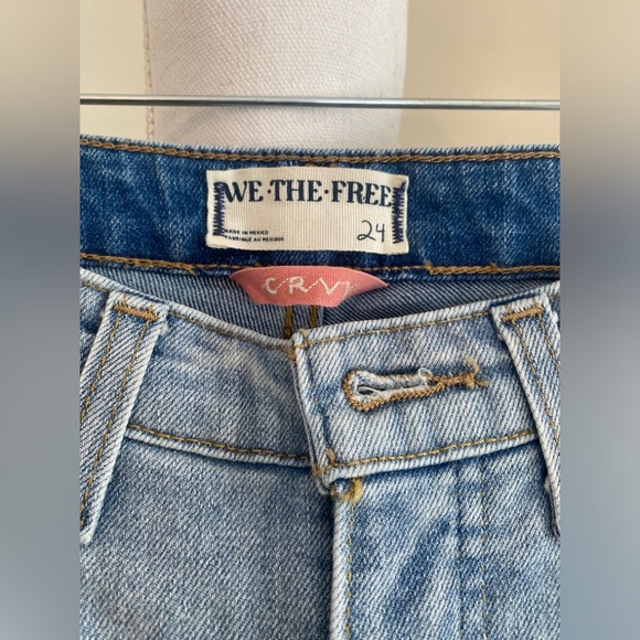 We the free CRVY High-Rise Vintage Straight Jeans Size 24 NWT - Picture 7 of 9